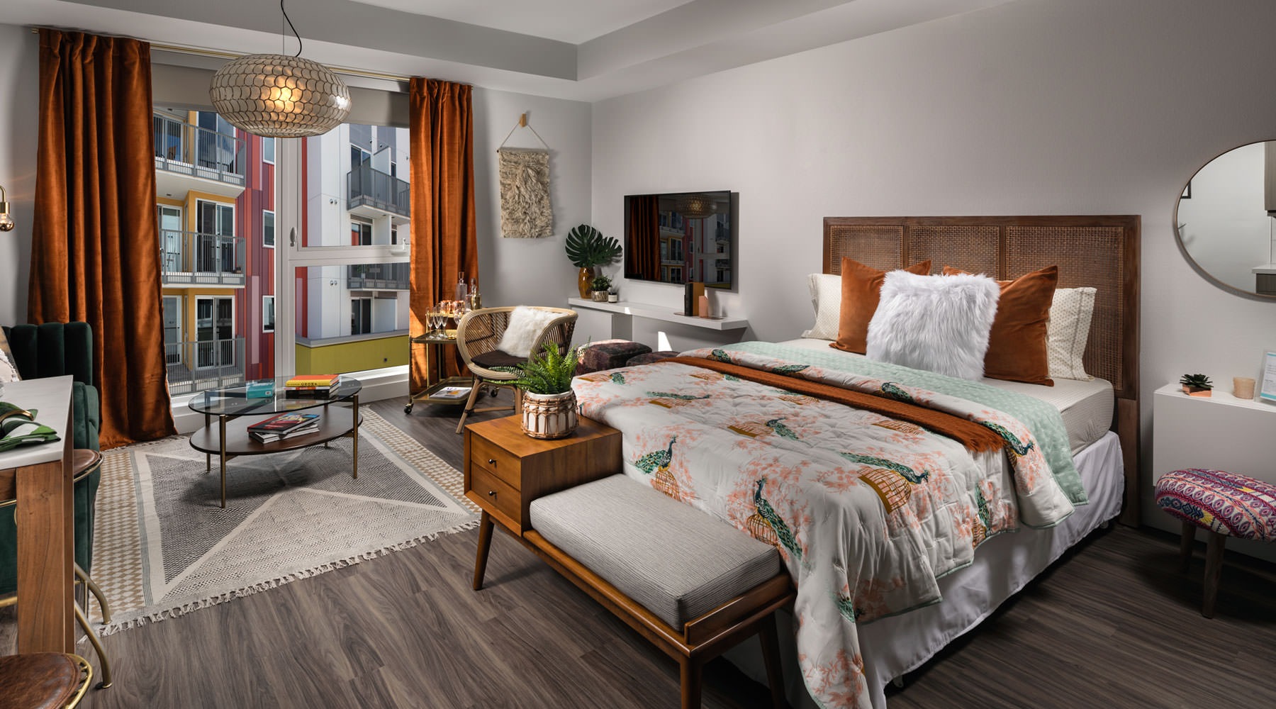 Stunning Designer Features Stunning Designer Features